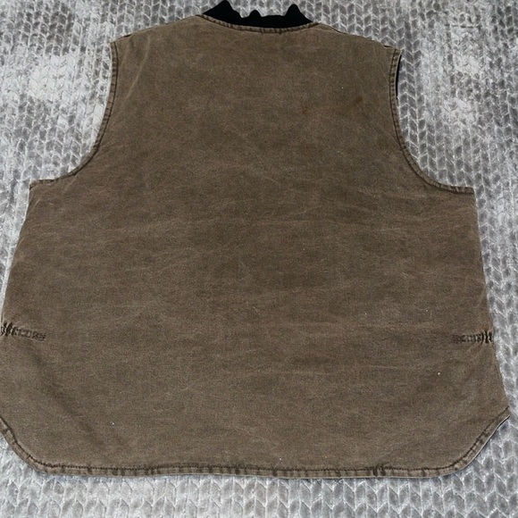 Vintage Carhartt Vest.  2 XL. Quilted and insulated lining. - Picture 2 of 6